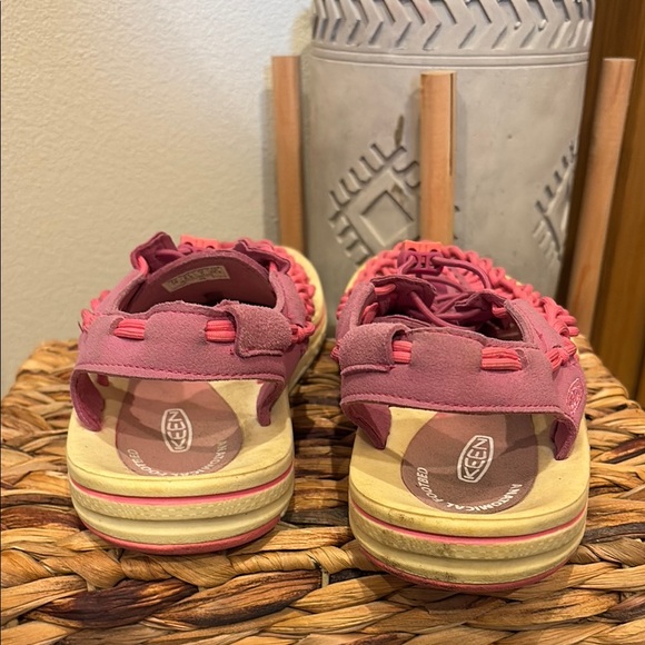 Keen Pink Woven Cord Sandals size 8.5 - Picture 6 of 8